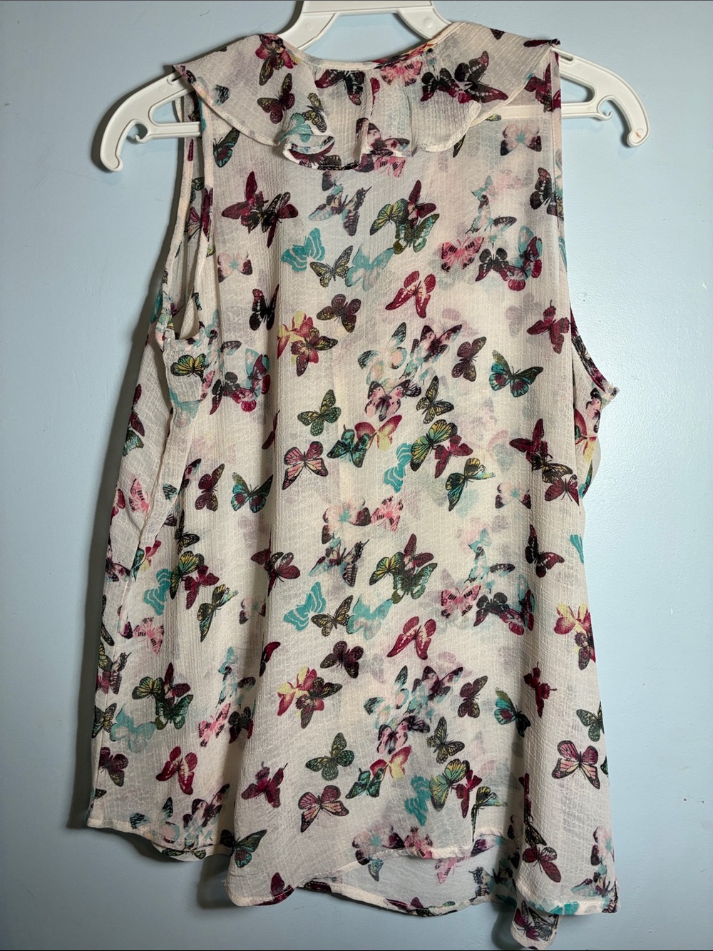 No Boundaries Cream Butterfly Ruffle Tie Tank - Picture 3 of 8